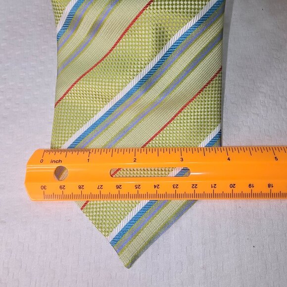 GIORGIO ARMANI ITALIAN SILK TIE APPLE GREEN WITH CRIMSON AND BLUE STRIPES EUC - Picture 6 of 7